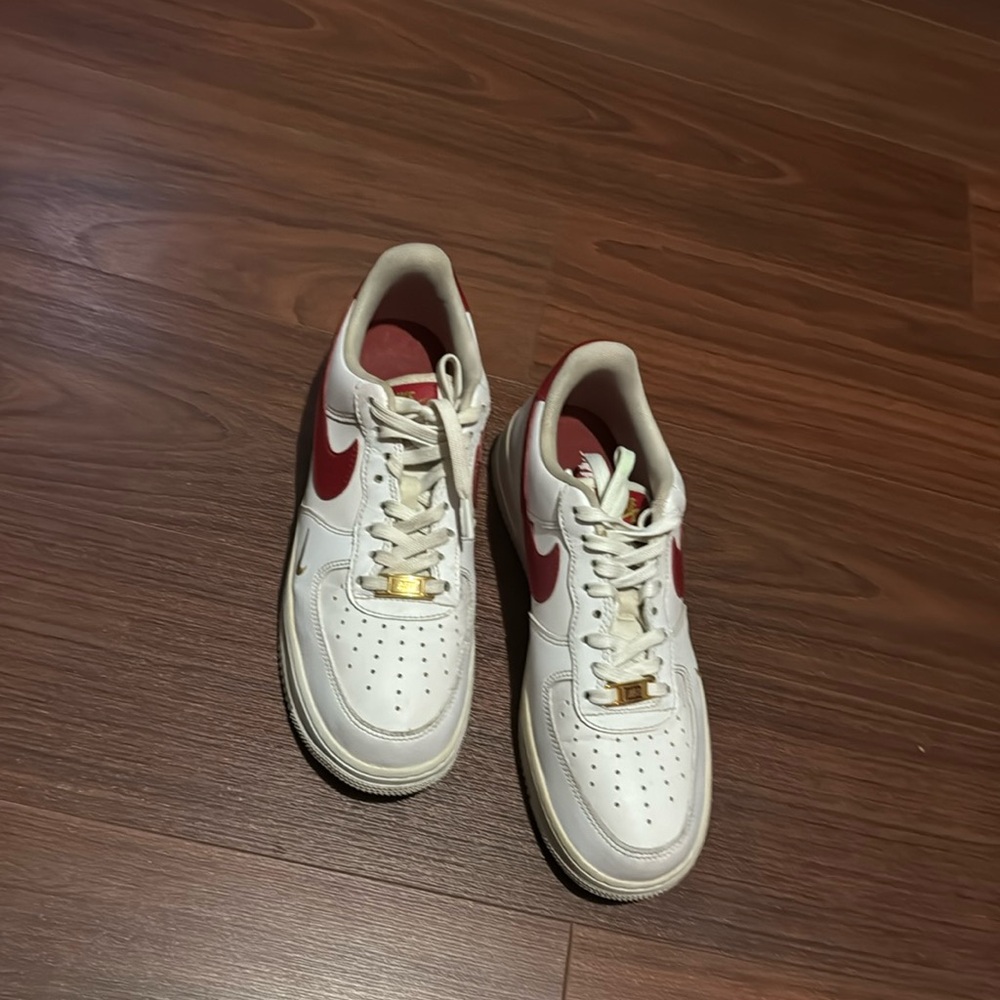 Nike Air Force 1